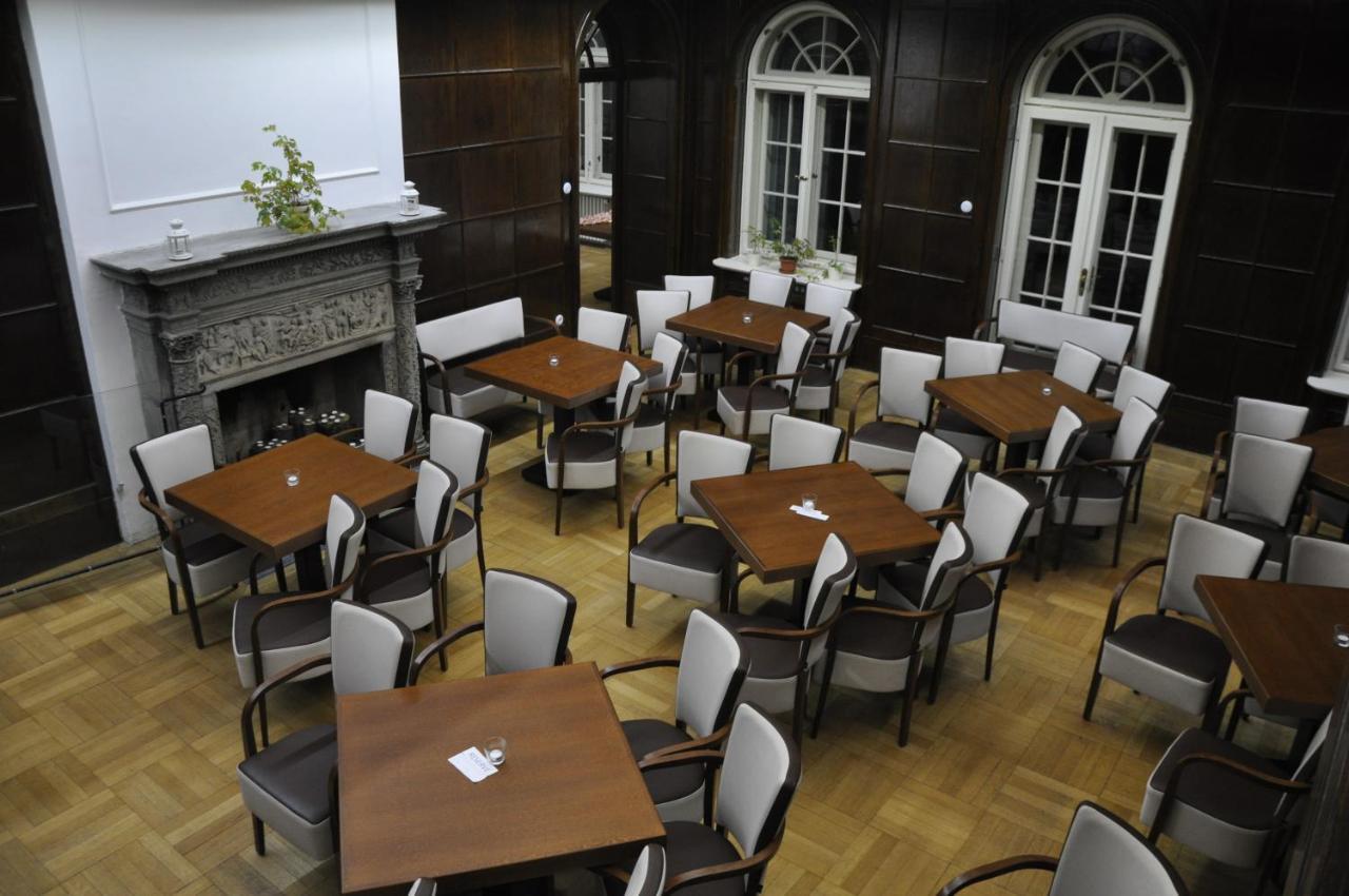 קרנוב Villa Cafe מראה חיצוני תמונה